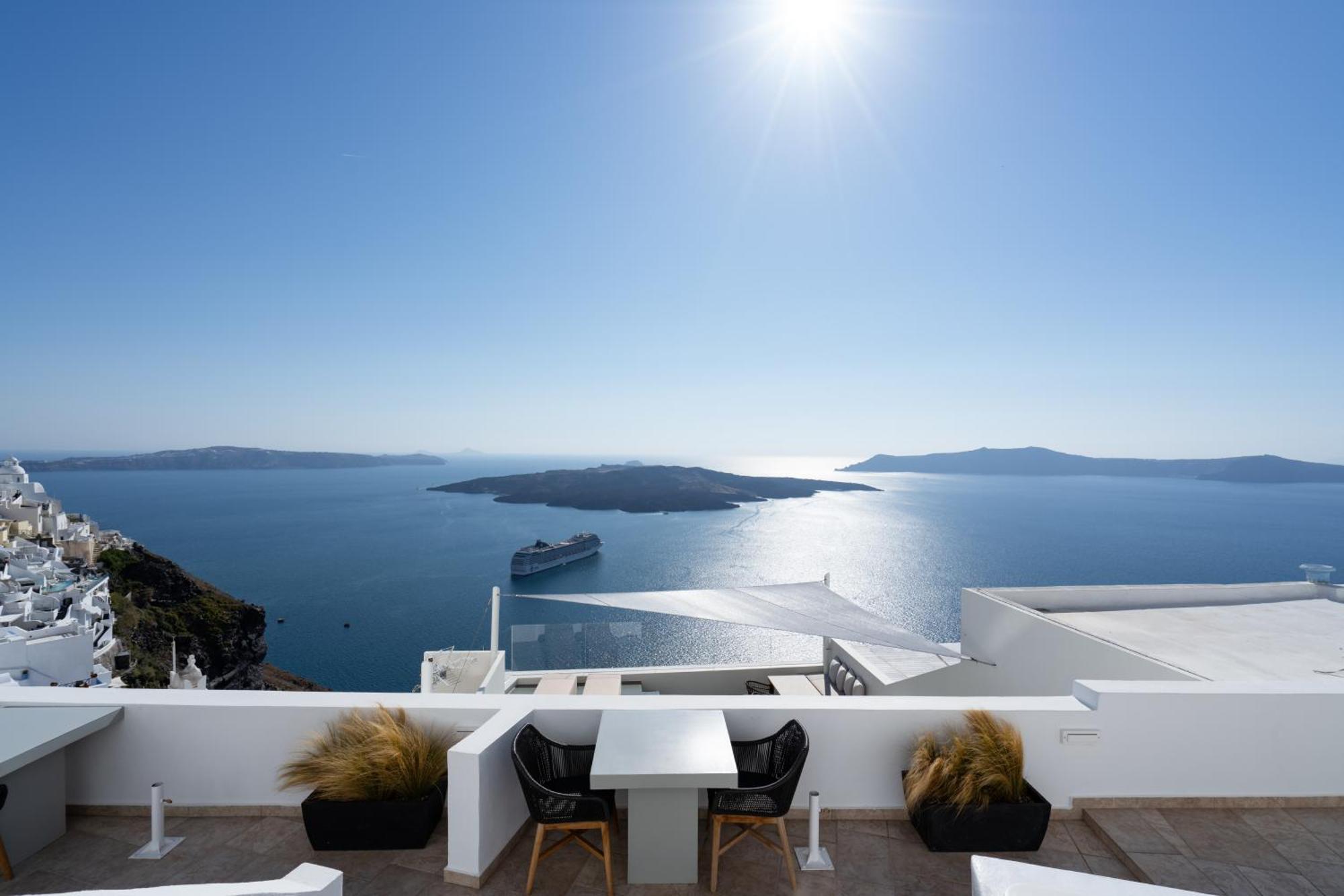 Asha Luxury Suites Фіра Екстер'єр фото